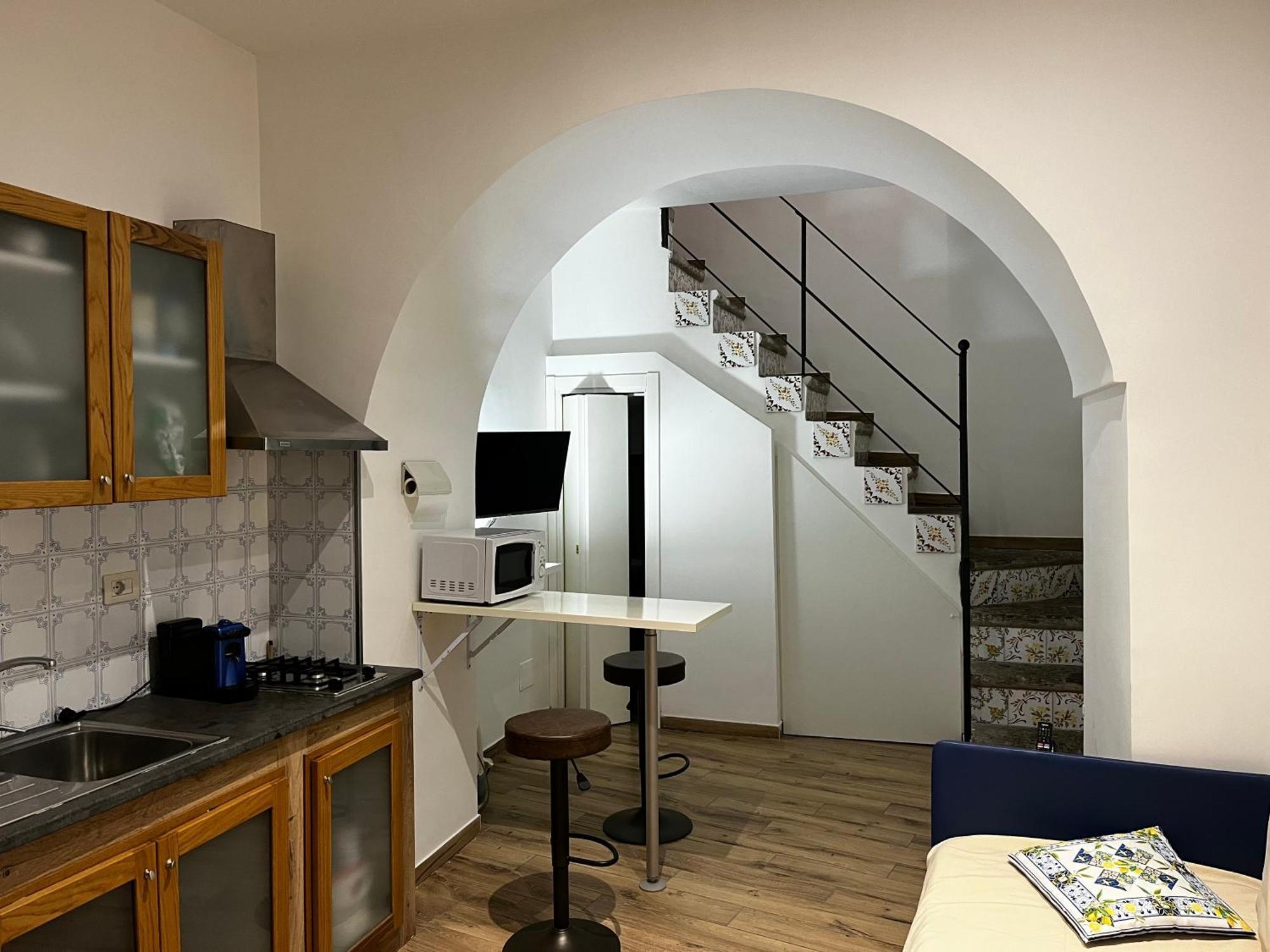 International Garibaldi * Apartment เนเปิลส์ ภายนอก รูปภาพ