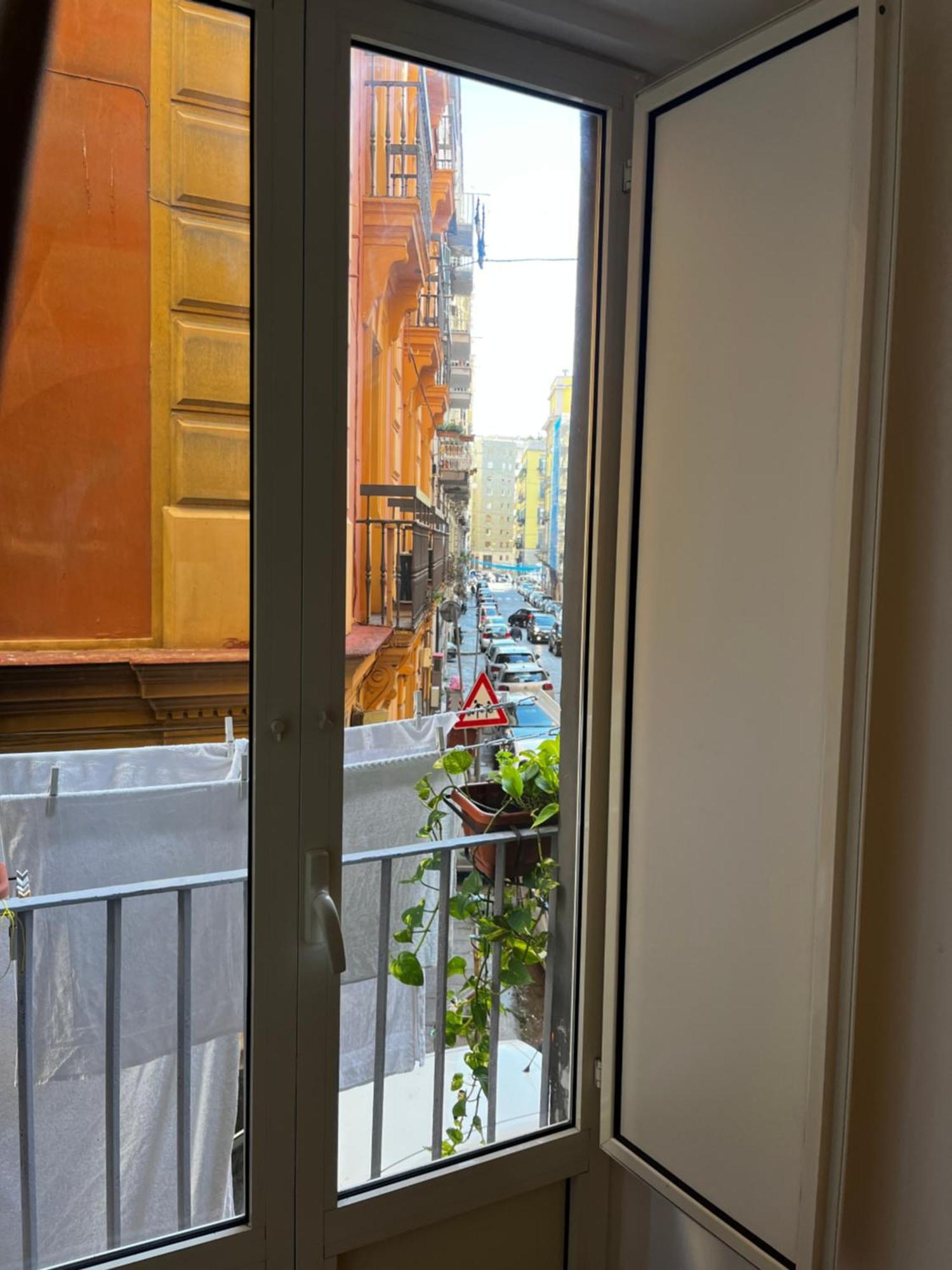 International Garibaldi * Apartment เนเปิลส์ ภายนอก รูปภาพ